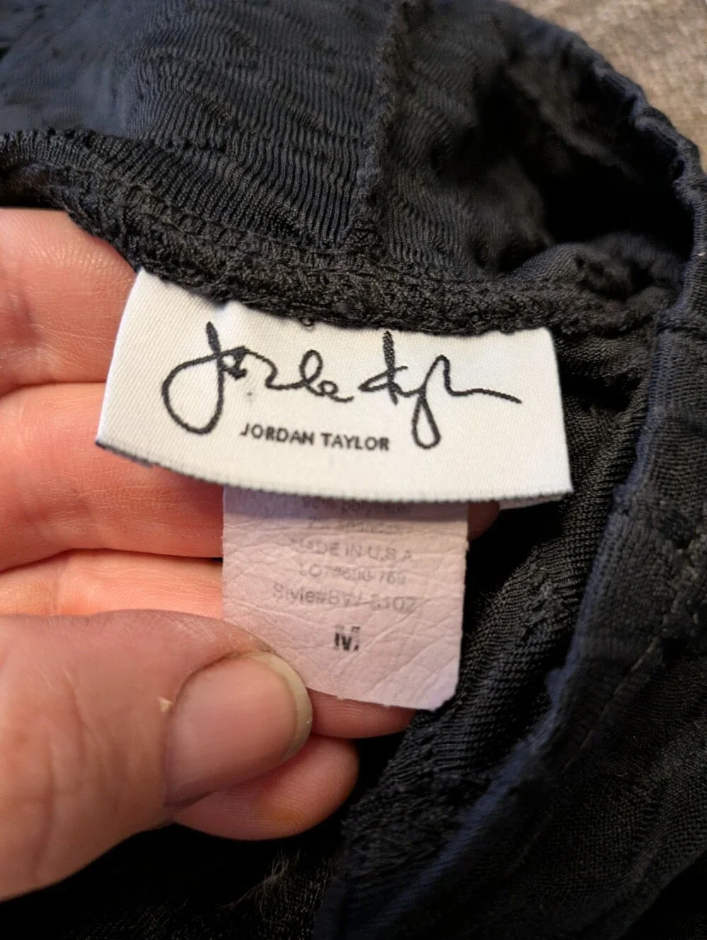 Jordan Taylor Ladies‎ Hooded Swim Cover Black Size Medium